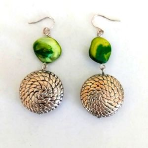 Beautiful Green Stone and Silver Toned Metal Lightweight Earrings